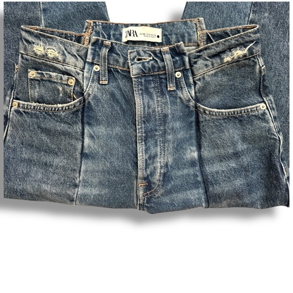 🔹 ZARA High Rise Straight Leg Jeans – Size 4 - Picture 3 of 3